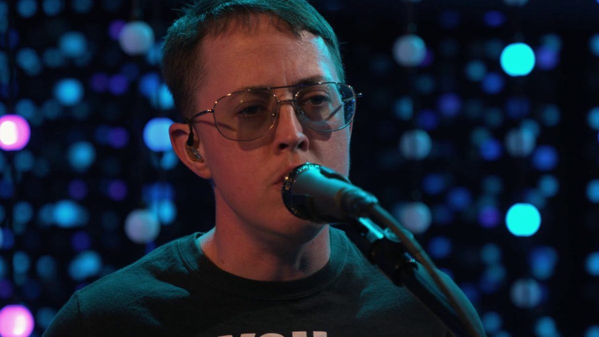 Lower Dens - Lucky People (Live on KEXP)