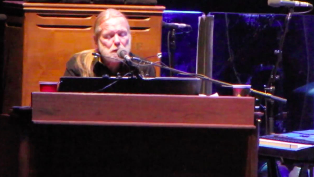 The Allman Brothers Band Covers The Beatles’ ‘Rain’ In 2013