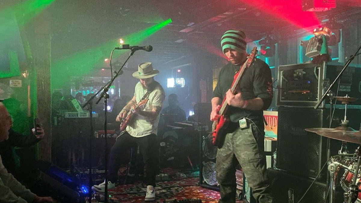 Twiddle Welcomes Wiley Griffin & DJ Logic In Killington