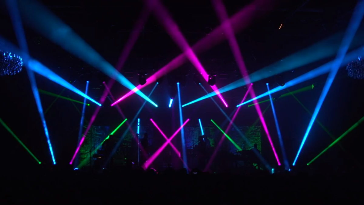 Umphrey’s McGee Welcomes Kyle Hollingsworth, Jeff Coffin & Nicholas Gerlach In Denver