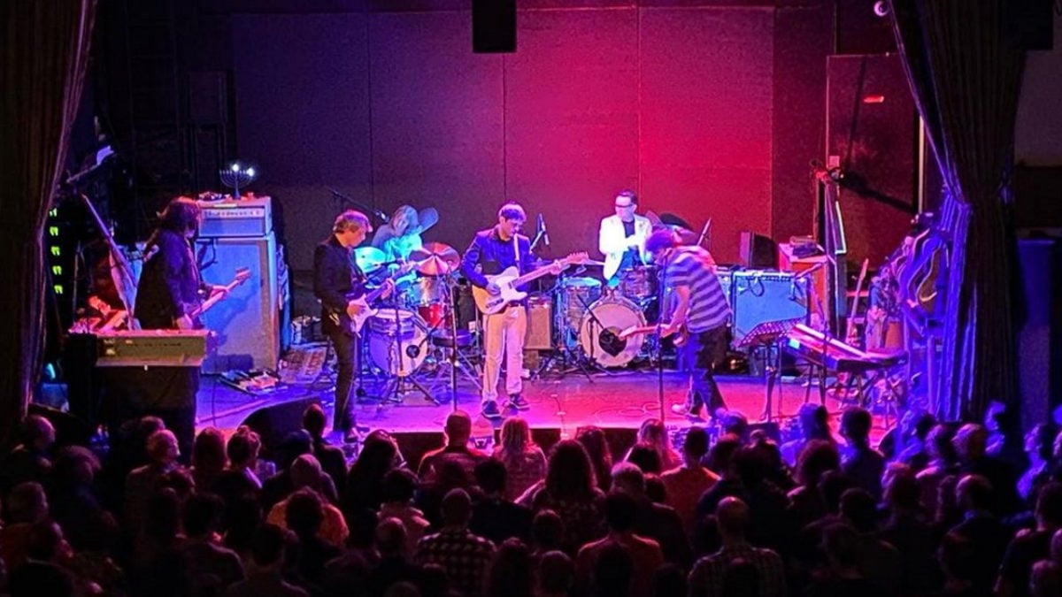 Steve Gunn, William Tyler, Fred Armisen & More Join Yo La Tengo In New York City