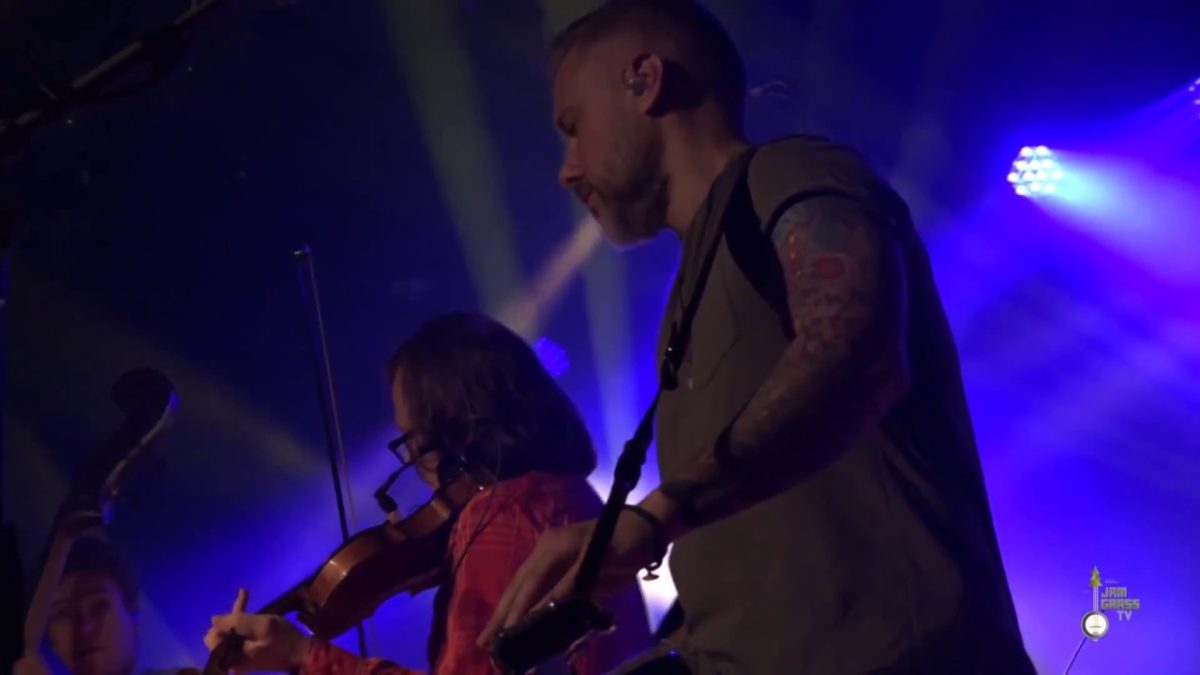 The Infamous Stringdusters - All That I Can Take/Get Lucky - Majestic Madison 11/11/17