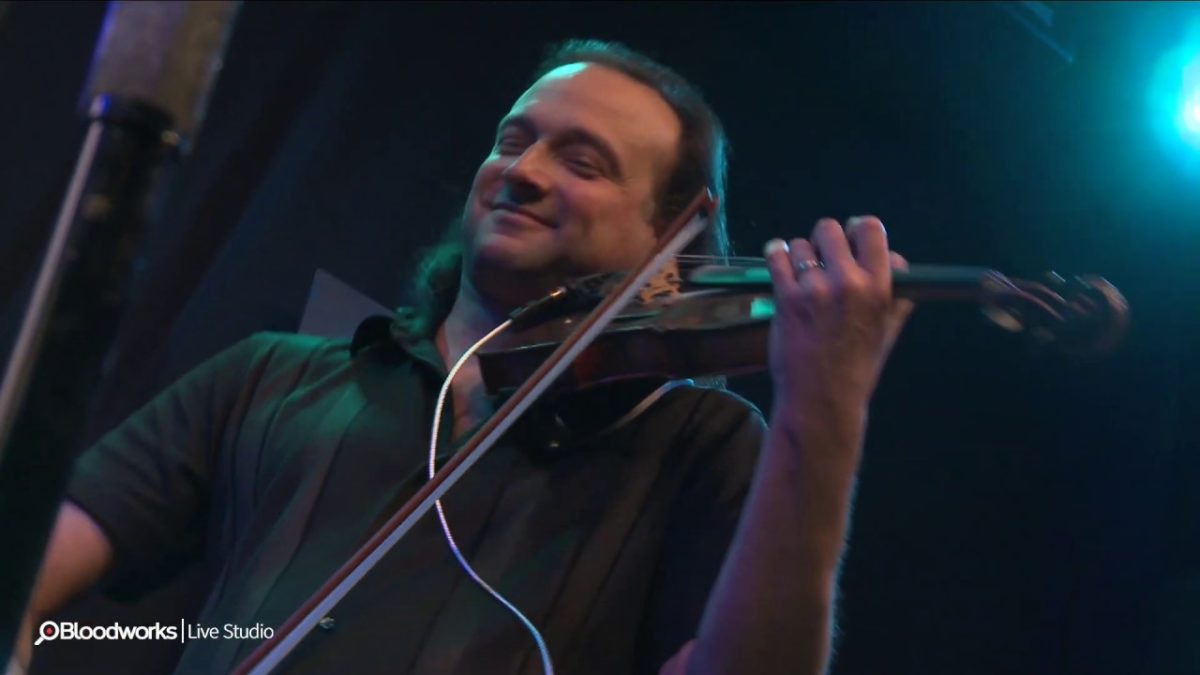 Aaron Meyer - Do You Hear What I Hear? (101.9 KINK)