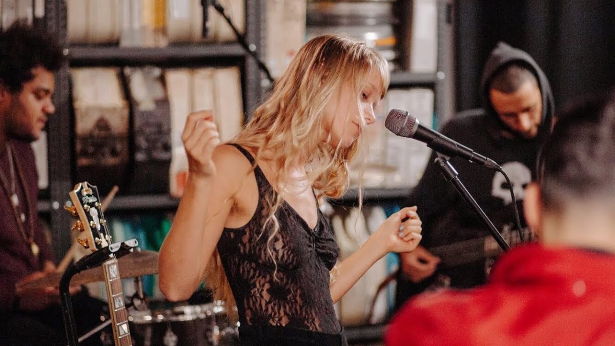 Alice Phoebe Lou - Paper Castles - 3/6/2019 - Paste Studios - New York, NY