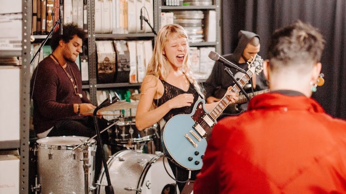 Alice Phoebe Lou - Something Holy - 3/6/2019 - Paste Studios - New York, NY