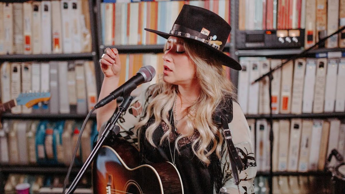 Anna Rose - Broken is Beautiful - 5/29/2019 - Paste Studios - New York, NY