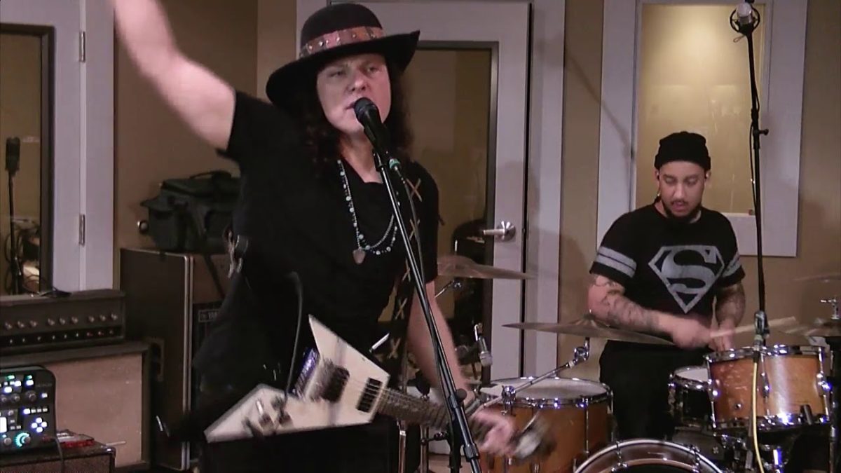 Anthony Gomes - Turn It Up! - Daytrotter Session - 3/5/2019