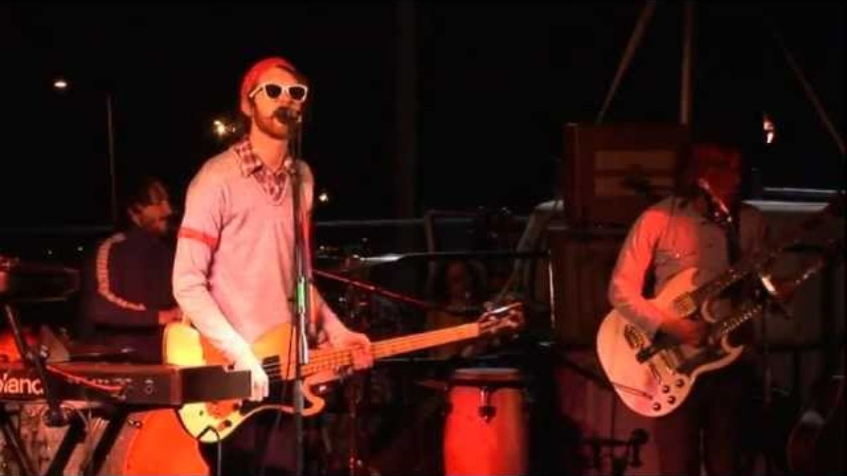Apollo Sunshine: "Better Change Your Mind" (LIVE 4/20/07)