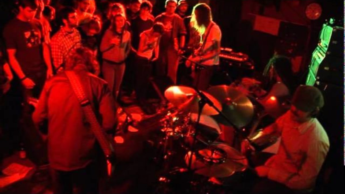 Apollo Sunshine: "Lord" clip (LIVE 1.25.08)