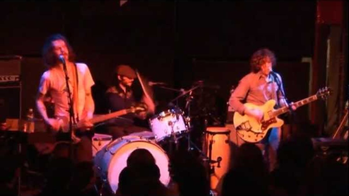 Apollo Sunshine: "Phoney Marony" (LIVE 2.27.07)