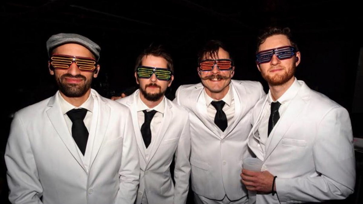 Aqueous Presents '70s & '80s Themed Shows During New Year's Run In Buffalo