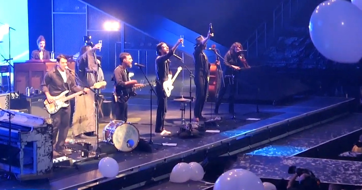 The Avett Brothers ‘Fly Like An Eagle’ At New Year’s Eve 2019 Concert