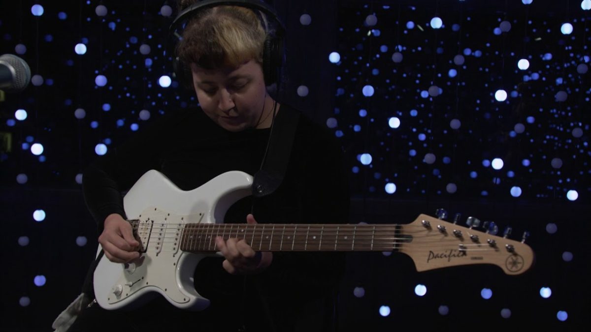 Baywitch - Baywitch Theme (Live on KEXP)