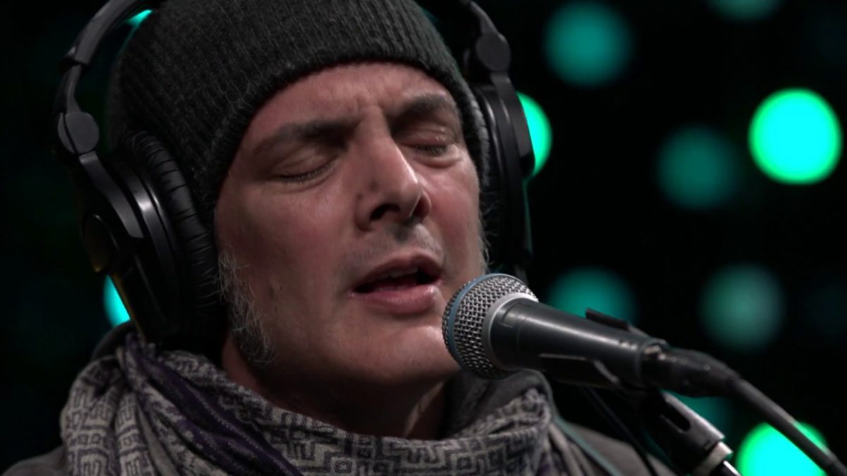 Black Rebel Motorcycle Club - Complicated Situation (Live on KEXP)