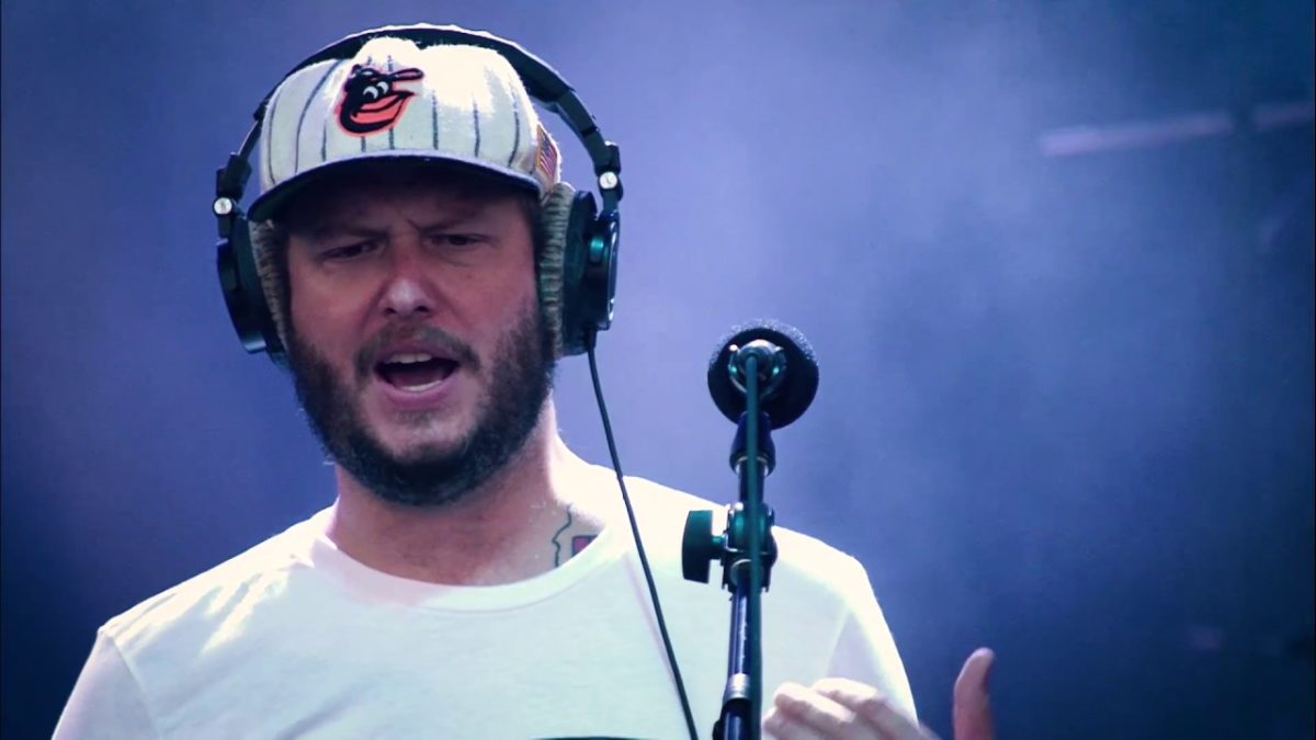 Bon Iver - 22 (OVER S∞∞N) Live at Rock the Garden