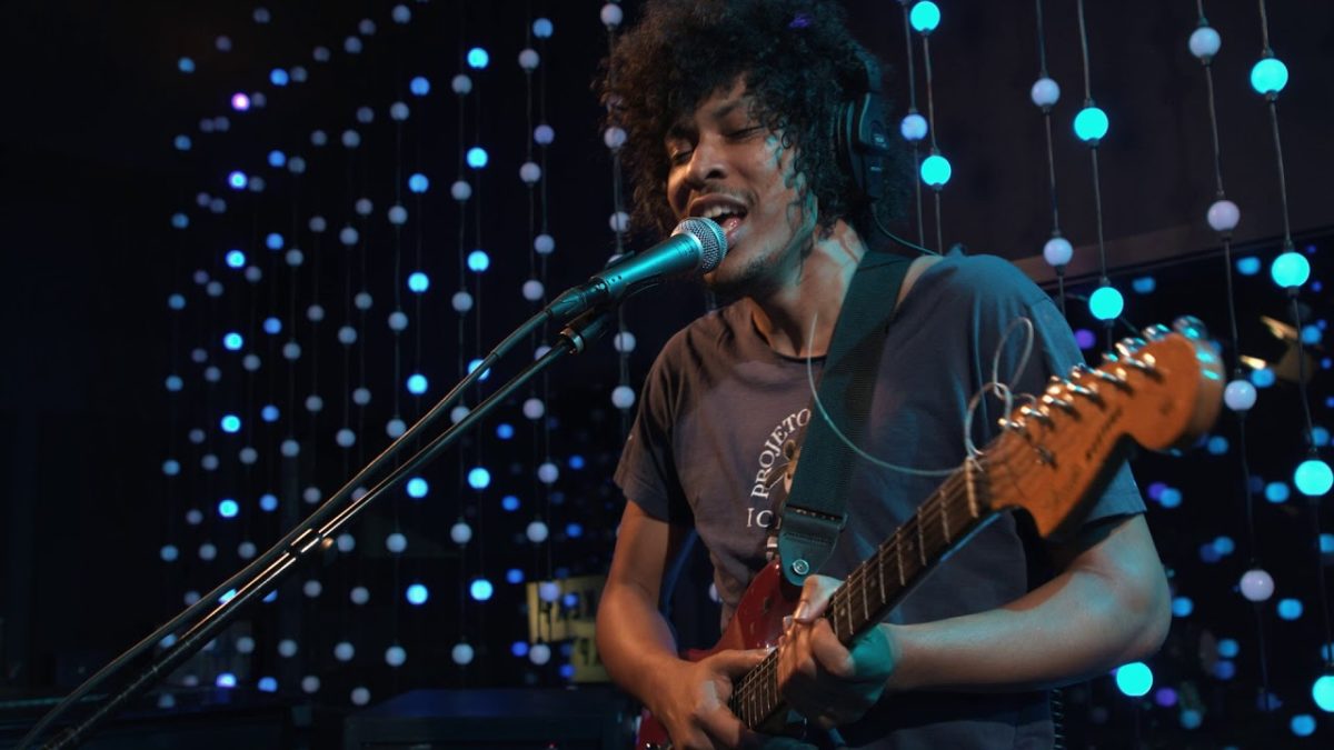 Boogarins - Sombra Ou Dúvida (Live on KEXP)