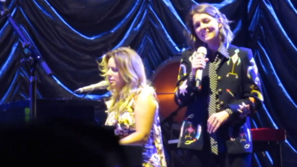Brandi Carlile & Lucie Silvas Cover Roy Orbison & Bonnie Tyler At The Ryman
