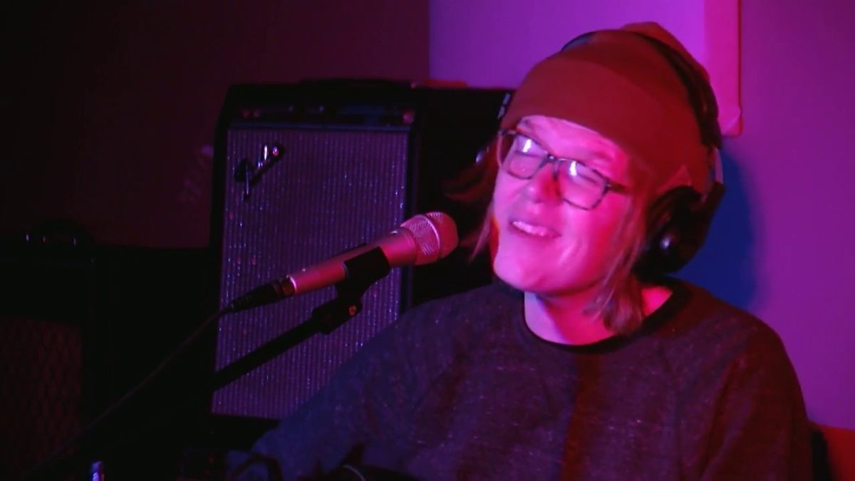 Brett Dennen live at Daytrotter Studios
