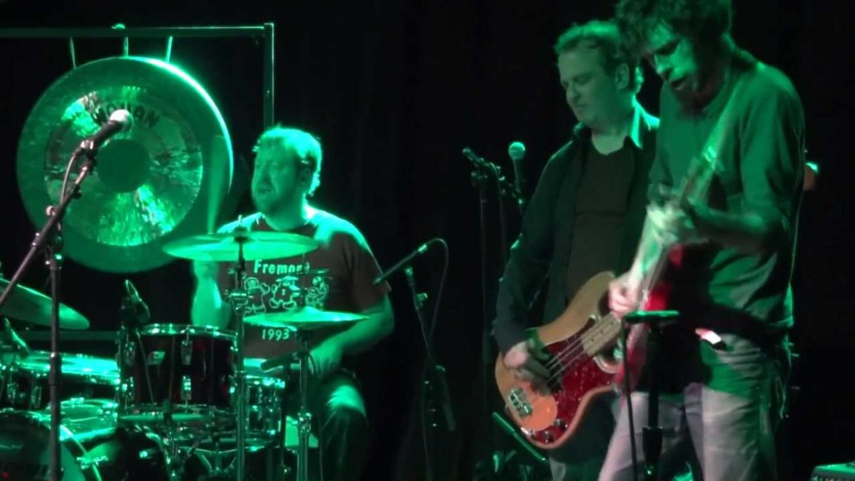 Bustle In Your Hedgerow: Custard Pie [HD] 2012-01-27 - Brooklyn, NY