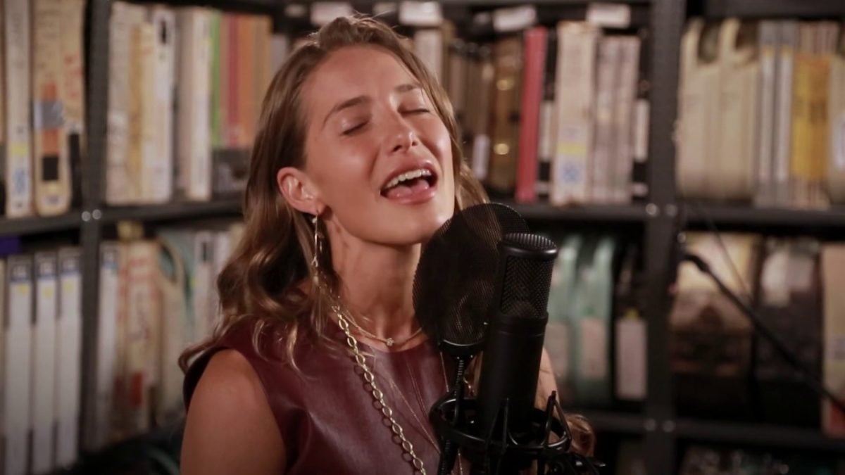 Caroline Jones - This Year's Love - 10/11/2019 - Paste Studio NYC - New York, NY