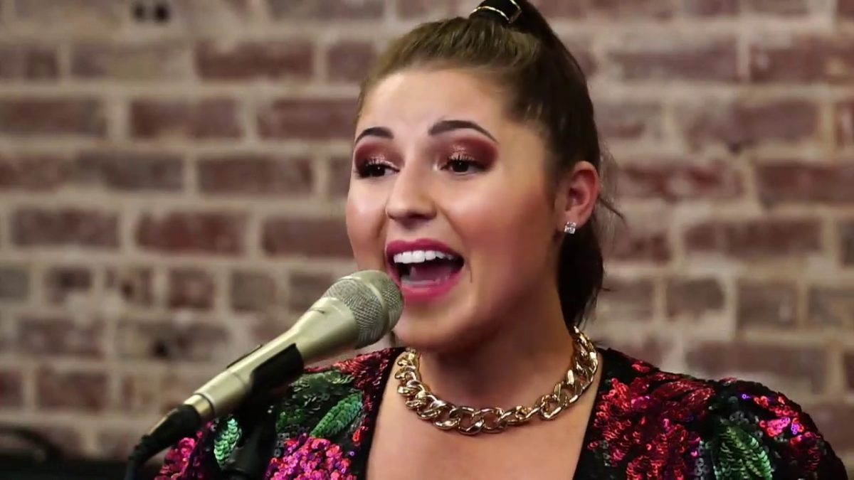 Caroline Kole live at Paste Studio ATL