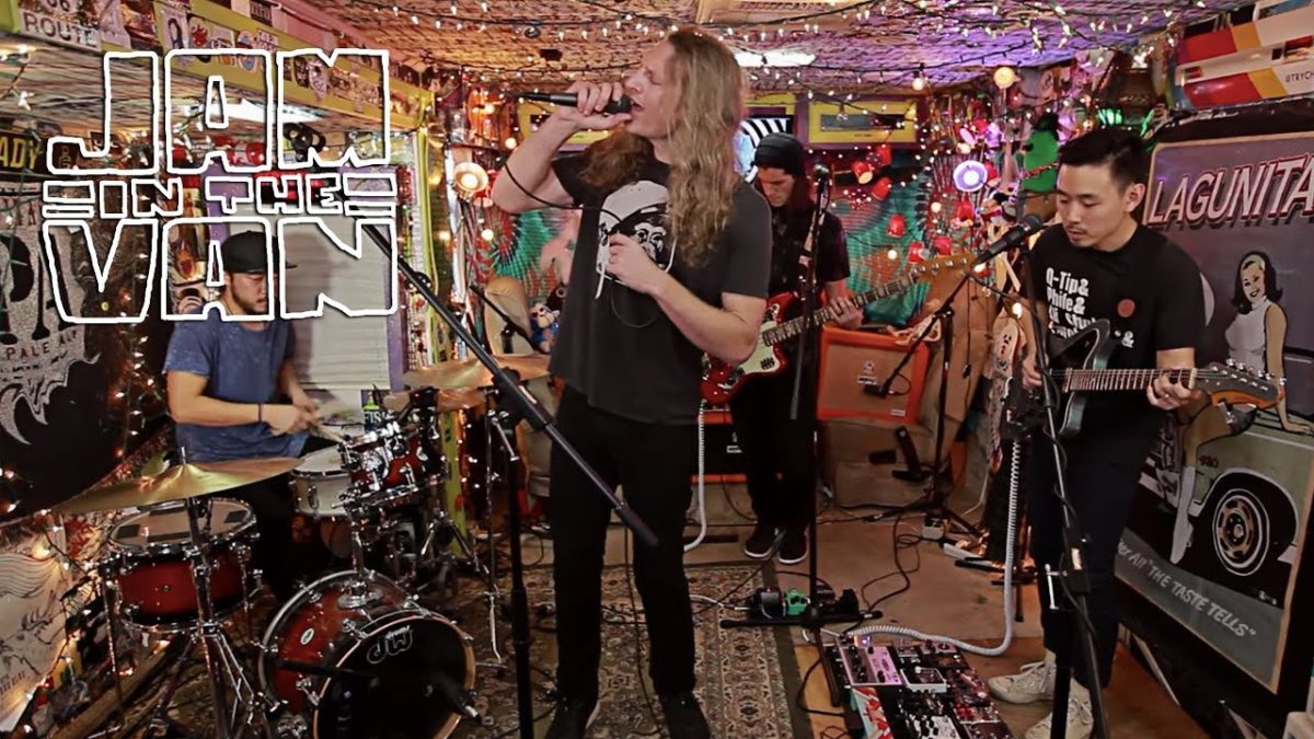 FORMER FACES - "Whisper in Blue" (Live at JITV HQ in Los Angeles, CA 2018) #JAMINTHEVAN