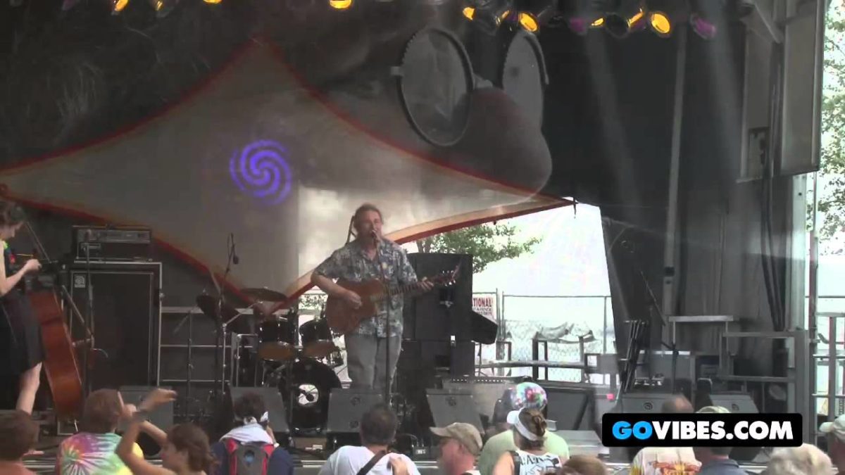 David Gans Performs "River And Drown" at Gathering of the Vibes 2011