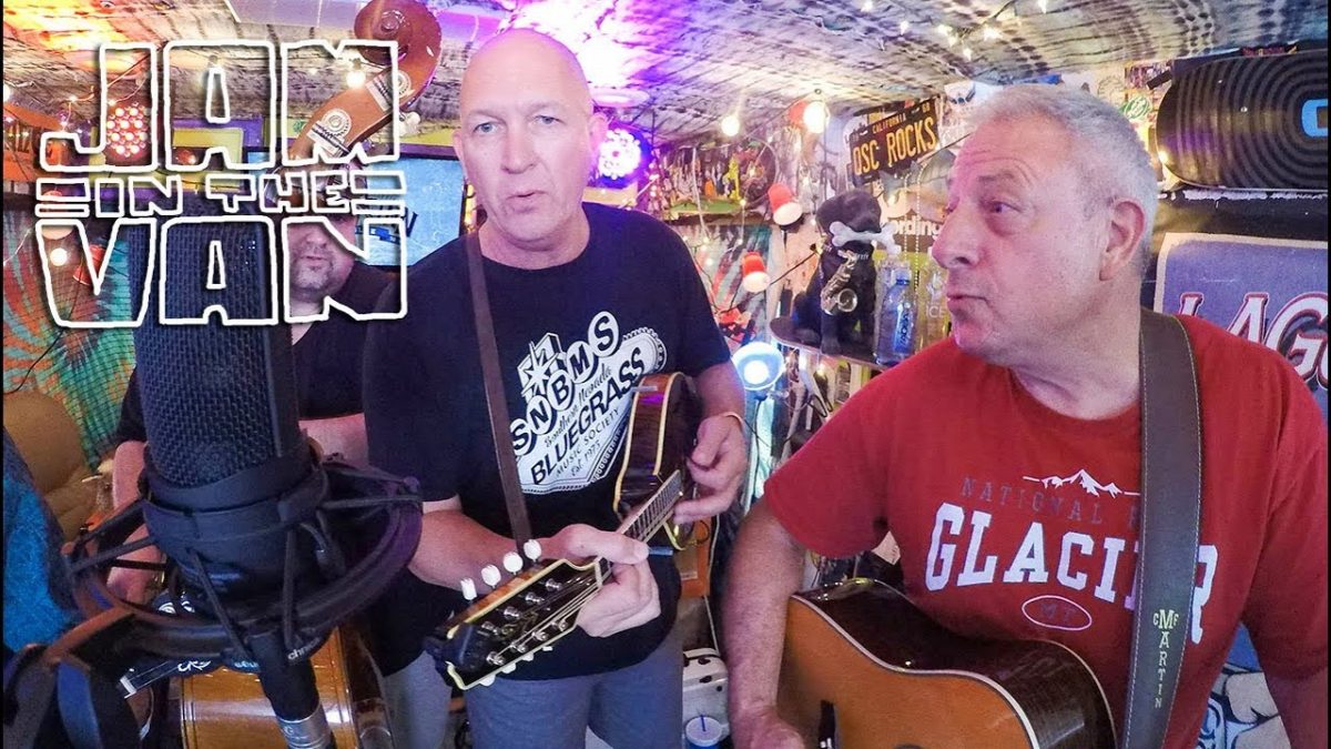 OUT OF THE DESERT - "Driving My Life Away" (Live at Huck Finn Jubilee 2018) #JAMINTHEVAN