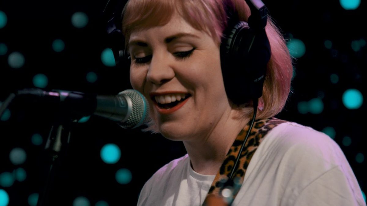 Doe - Labour Like I Do (Live on KEXP)