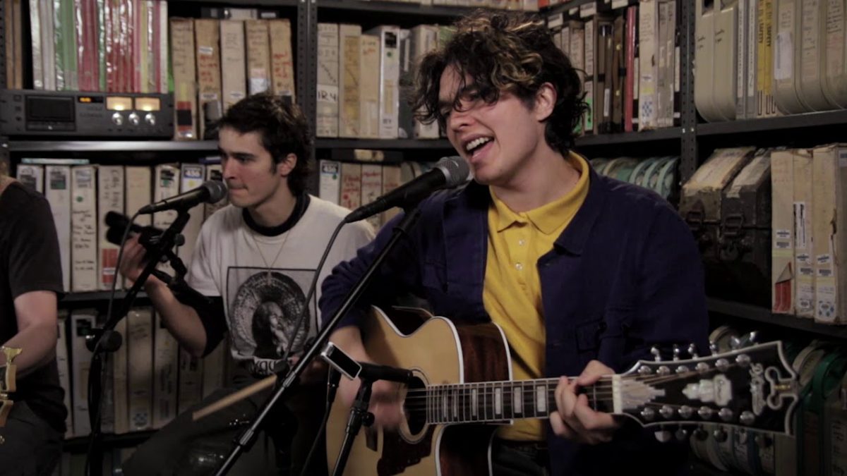 Naked Giants - Everybody Thinks They Know (But No One Really Knows) - 2/13/2019