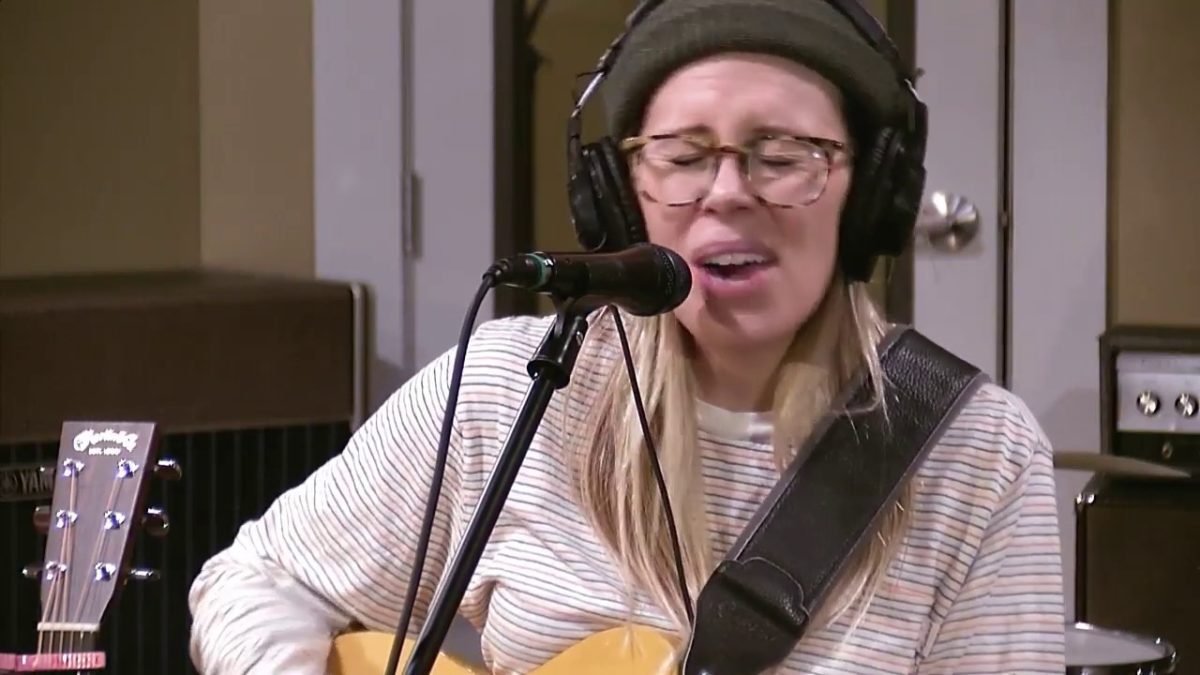 Elise Davis live at Daytrotter Studios