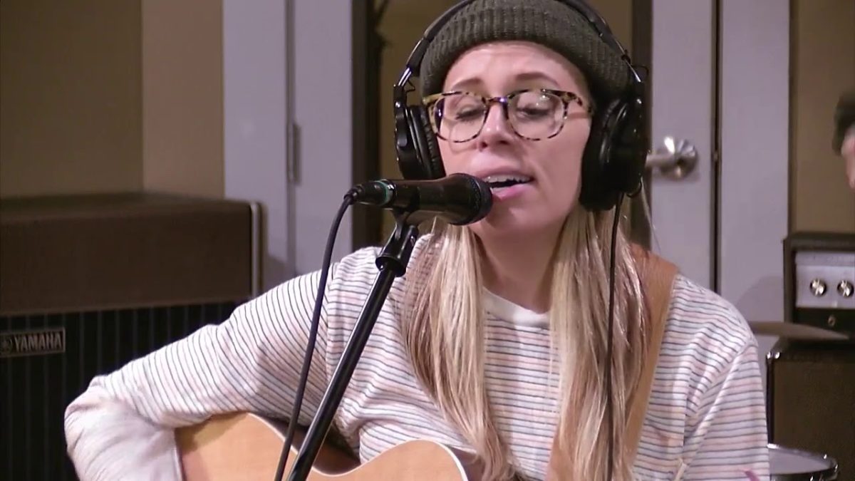 Elise Davis - Lone Wolf - Daytrotter Session - 2/28/2019