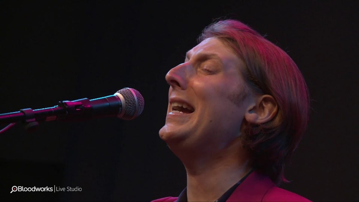 Eric Hutchinson & The Believers - Take It Easy On Me (101.9 KINK)