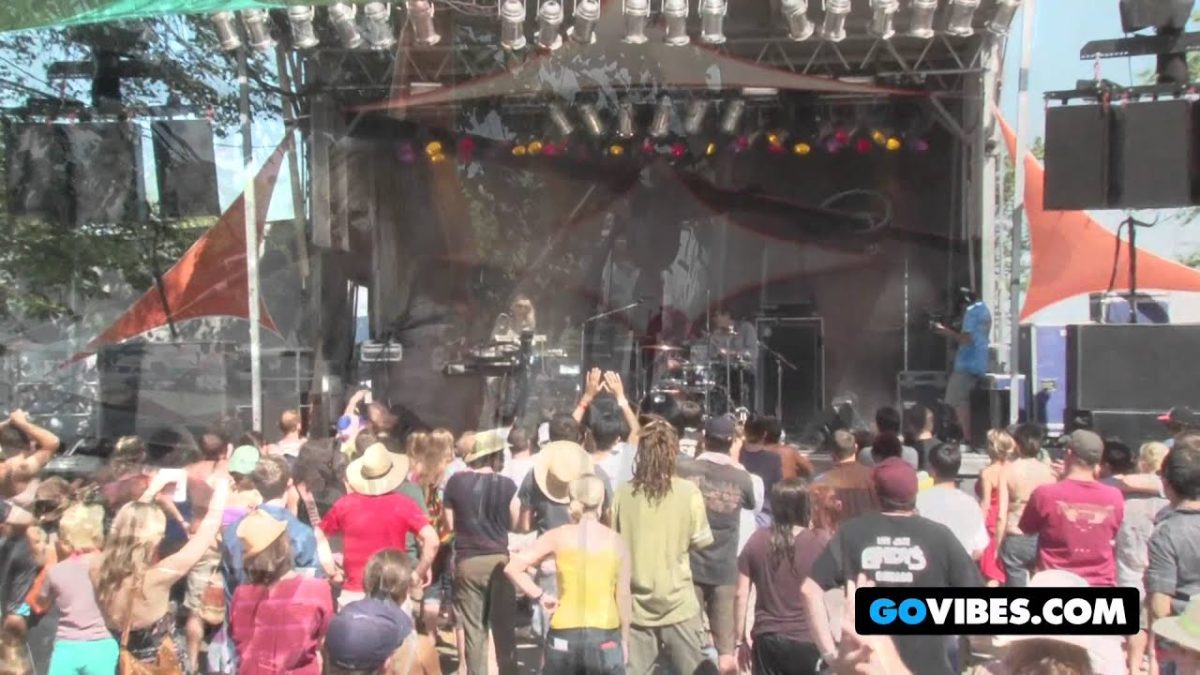 Mates of State Perform "Palomino" at Gathering of the Vibes Music Festival 2012