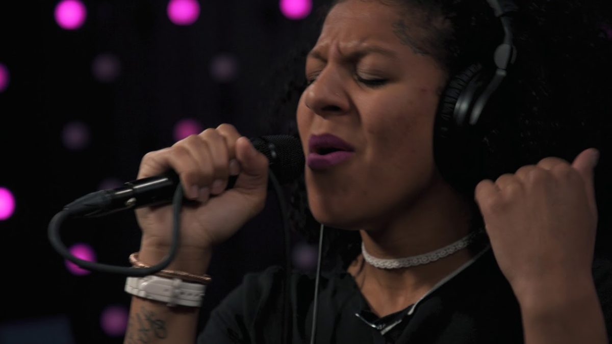 Falon Sierra - Sprained Ankles (Live on KEXP)
