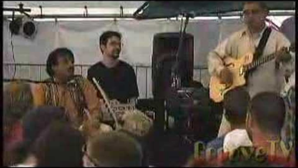 Fareed Haque Group - Helpless  4+20  Carry On, 7-5-03 HSMF