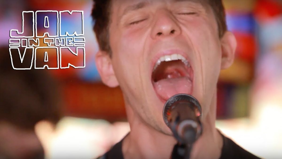 FELL RUNNER - "Jeffrey The Astronaut" (Live at JITV HQ in Los Angeles, CA 2018) #JAMINTHEVAN
