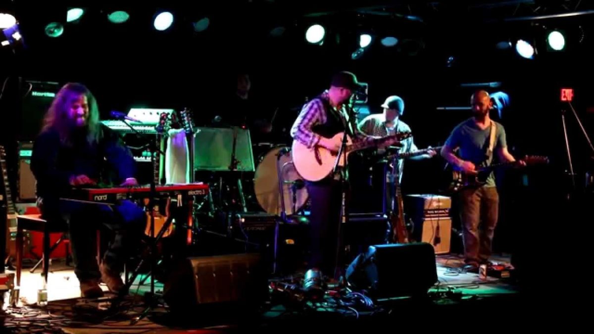 Frank Viele: 2014-04-10 - The Ballroom @ The Outer Space; Hamden, CT [HD]