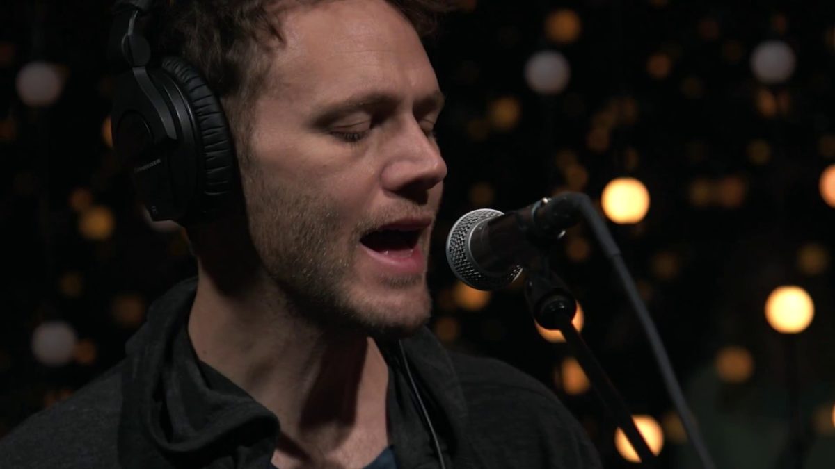 Gomez - Whippin' Piccadilly (Live on KEXP)