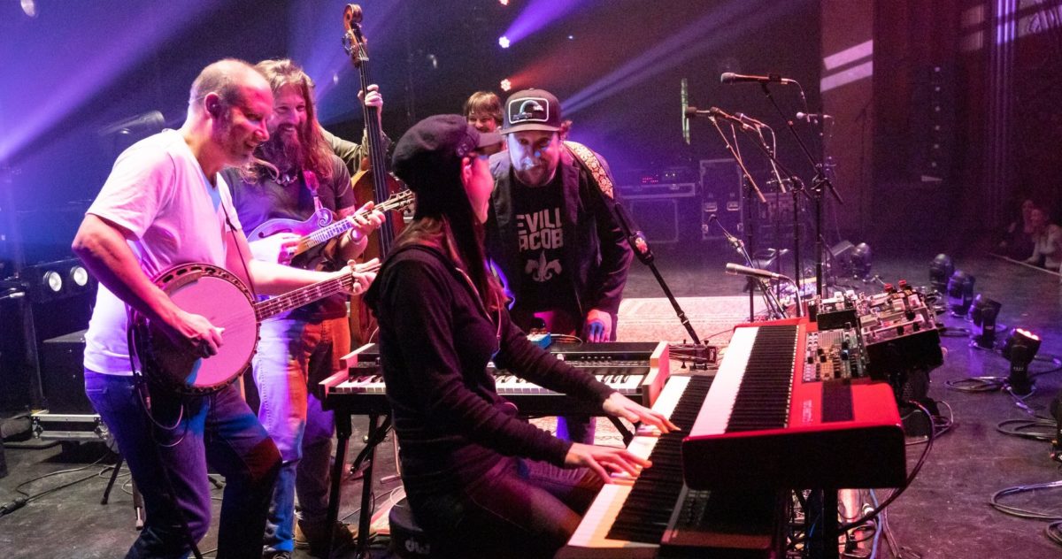 Greensky Bluegrass Holly Bowling 2020