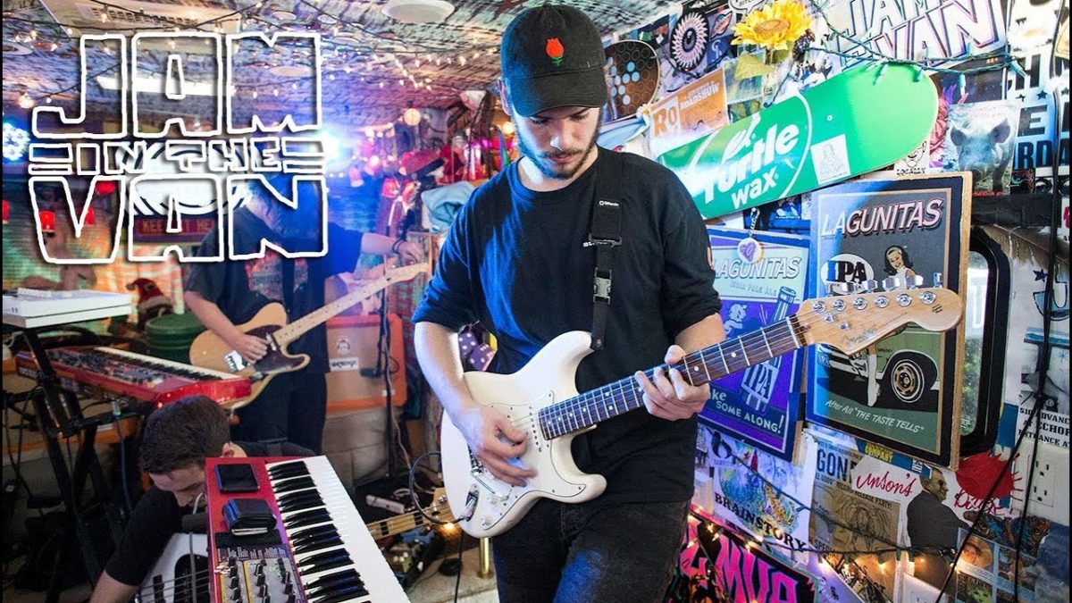 THE WLDLFE - "Waterfalls" (Live at JITVHQ in Los Angeles, CA 2018) #JAMINTHEVAN