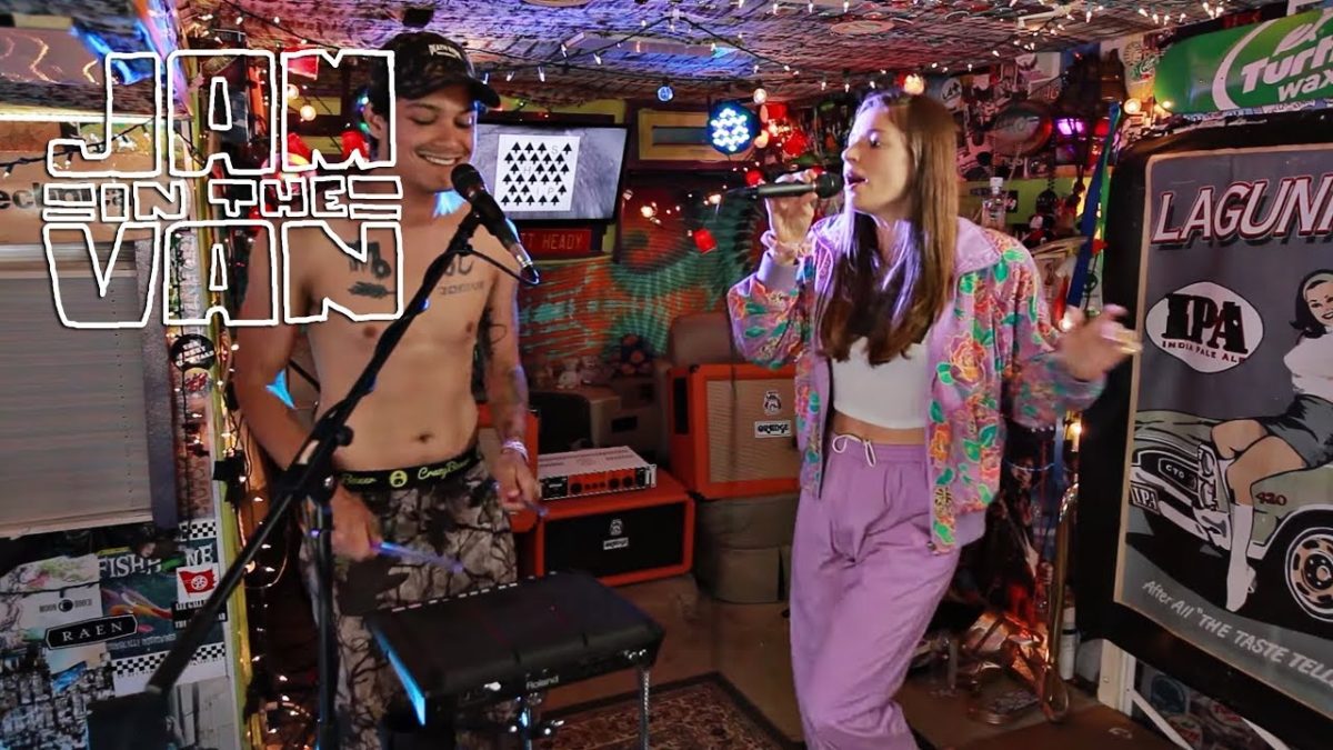 MOLLY MOORE - "Lighten Up" (Live at A Ship in the Woods 2018 in Escondido, CA) #JAMINTHEVAN