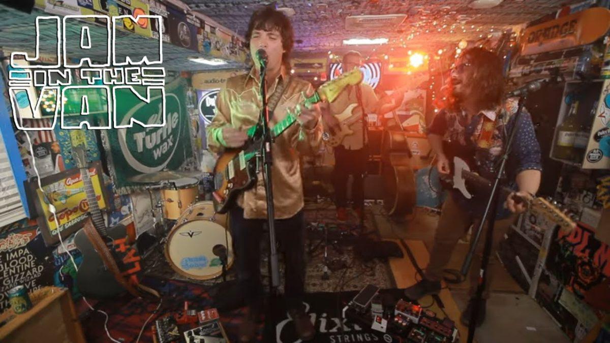 STRUNG LIKE A HORSE - "Gold In Their Souls" (Live at AMERICANAFEST 2019) #JAMINTHEVAN