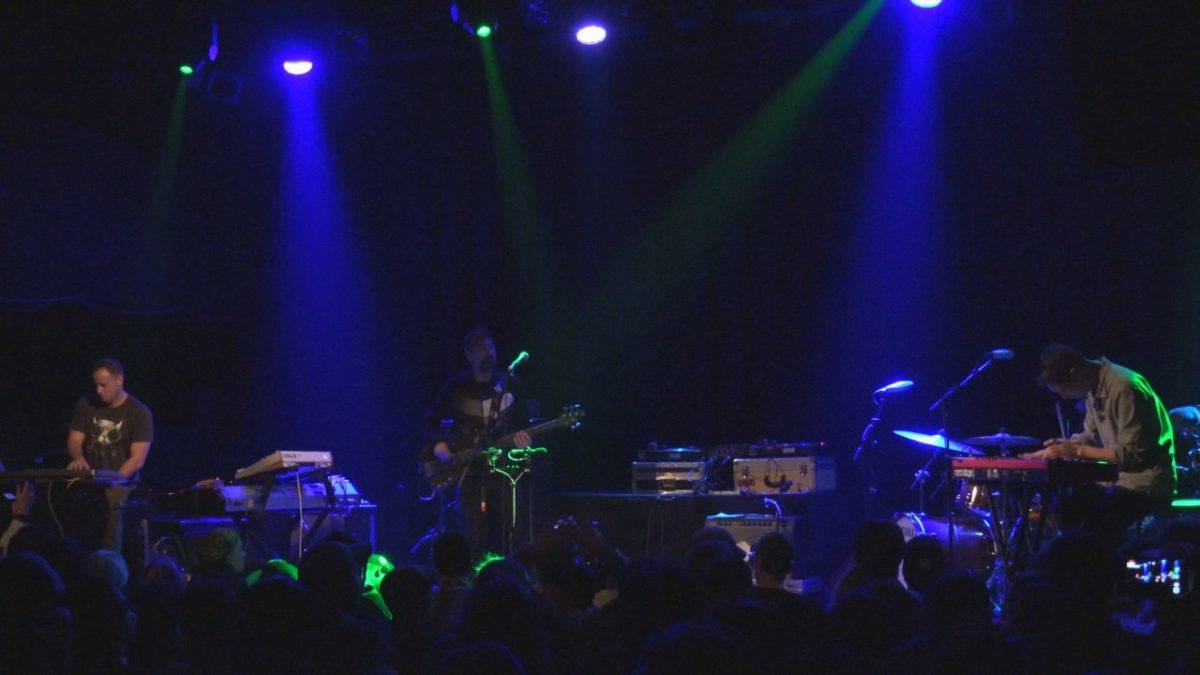Breaking Biscuits - Little Fluffy Clouds - 10/22/16 - Music Hall of Williamsburgh