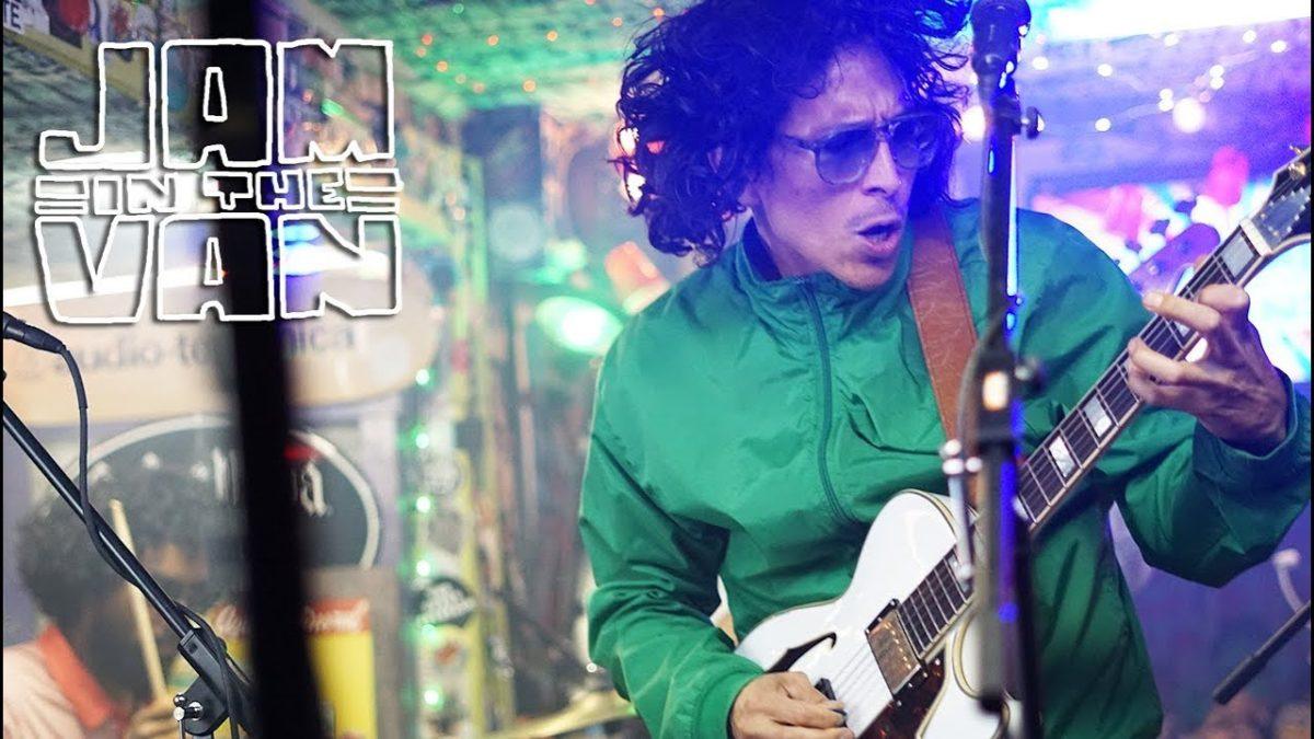 É ARENAS - "Permission for Indifference" (Live at JITVHQ in Los Angeles, CA 2019) #JAMINTHEVAN