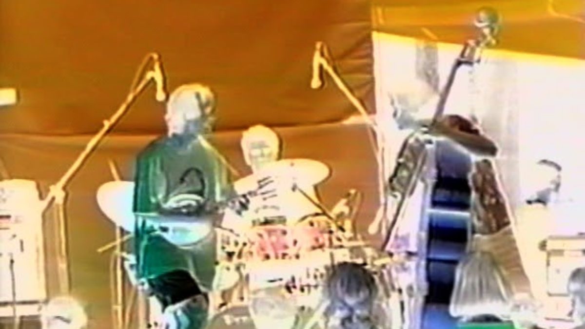 Jazz Mandolin Project (7/11/99) Ho-Down, Wendell, MA clip