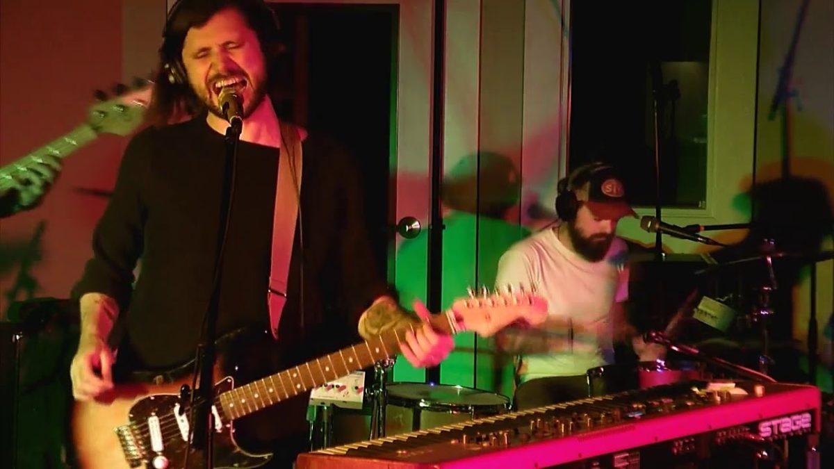 John Nolan - Hands In The Sky (Big Shot) - Daytrotter Session - 11/17/2018