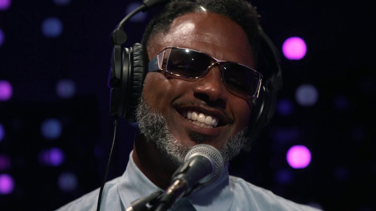 Knife Knights - My Dreams Never Sleep (Live on KEXP)