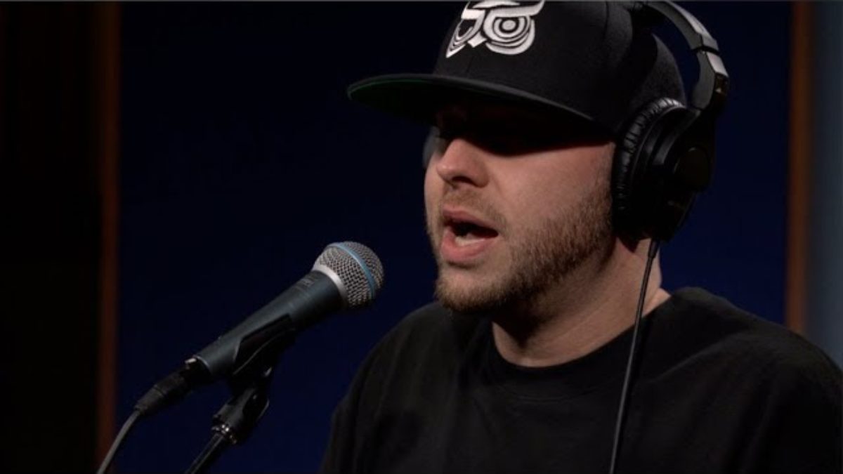 KnowMads - Complex Animals (Live on KEXP)