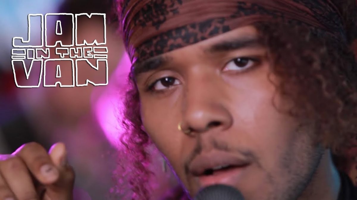 KYLE DION - "Brown" (Live at JITVHQ in Los Angeles, CA 2018) #JAMINTHEVAN